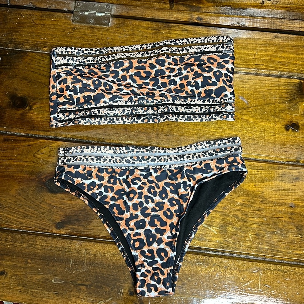 Amazon 2 Piece Leopard Print Bikini- M